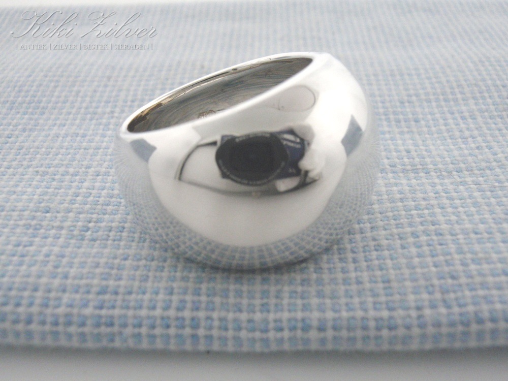 enkel en alleen Microprocessor huiselijk Zilveren Bolle Ring - Kiki Zilver